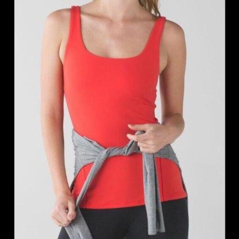 Lululemon Amala Athletic Tank Alarming‎ Womans Size 12